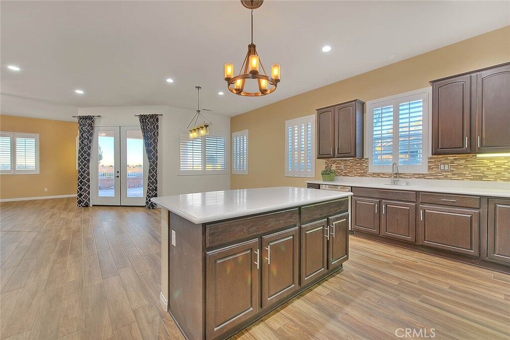 Property Photo:  19282 Galloping Hill Road  CA 92308 