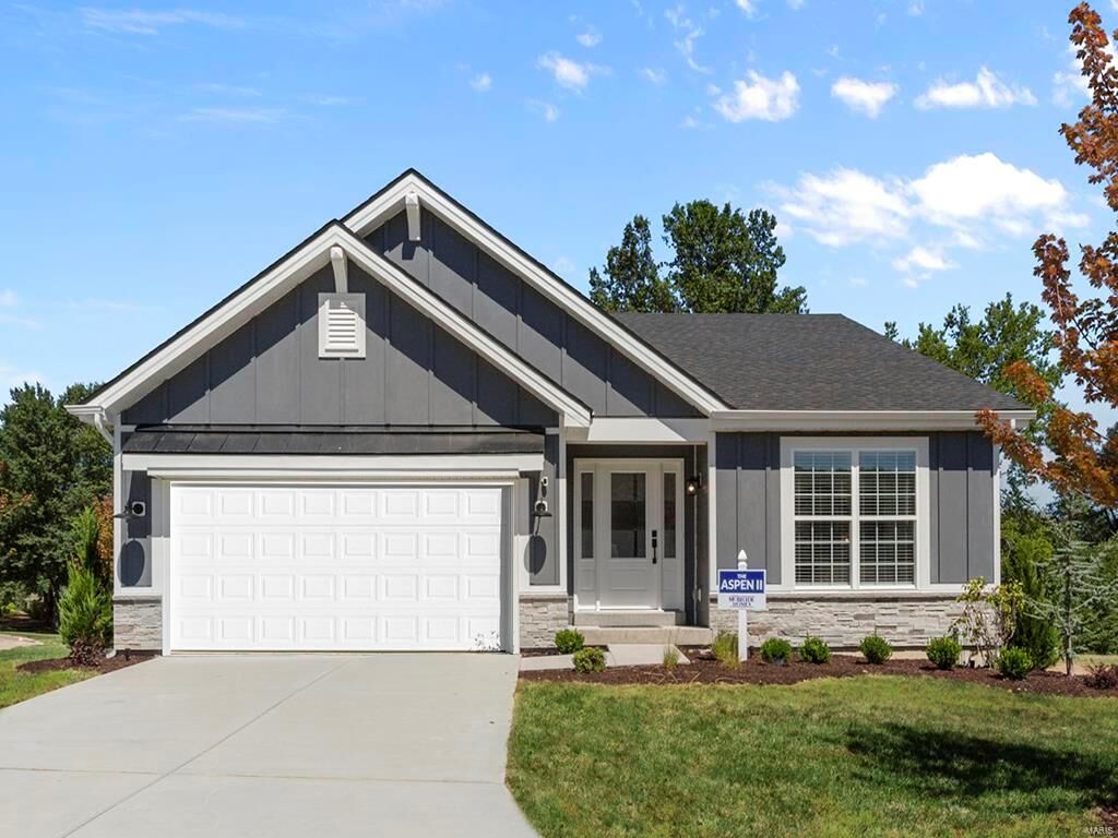 Property Photo: 2 Snowdrop Court MO 63385