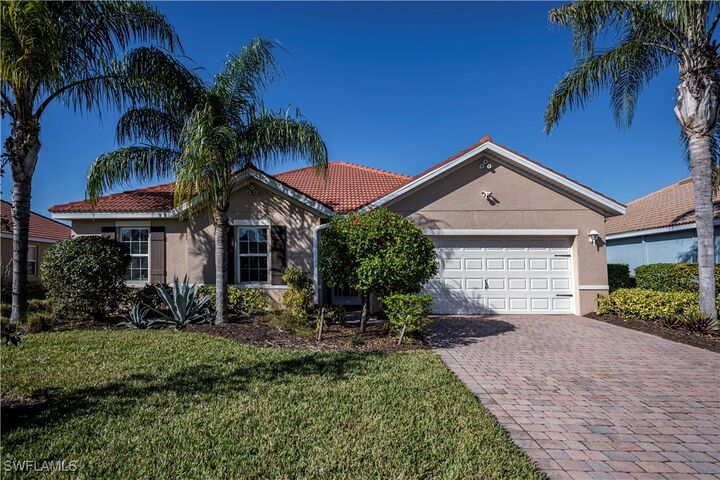 Property Photo:  3217 Birch Tree Lane  FL 33920 