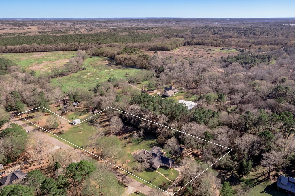 Property Photo:  714 County Road 2091  TX 75965 