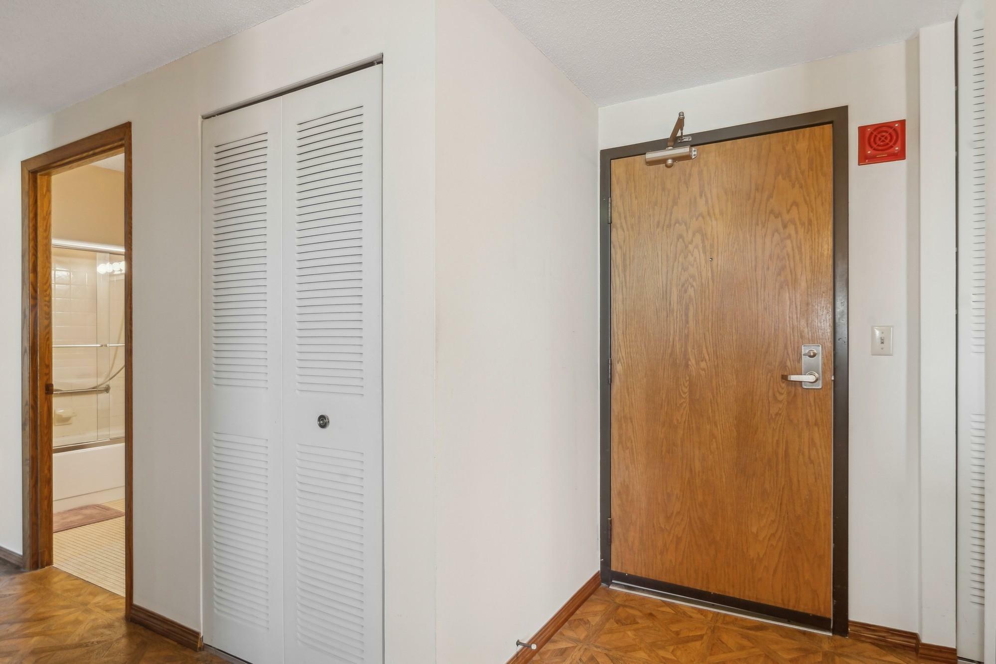 Property Photo:  6615 Lake Shore Drive S 1102  MN 55423 