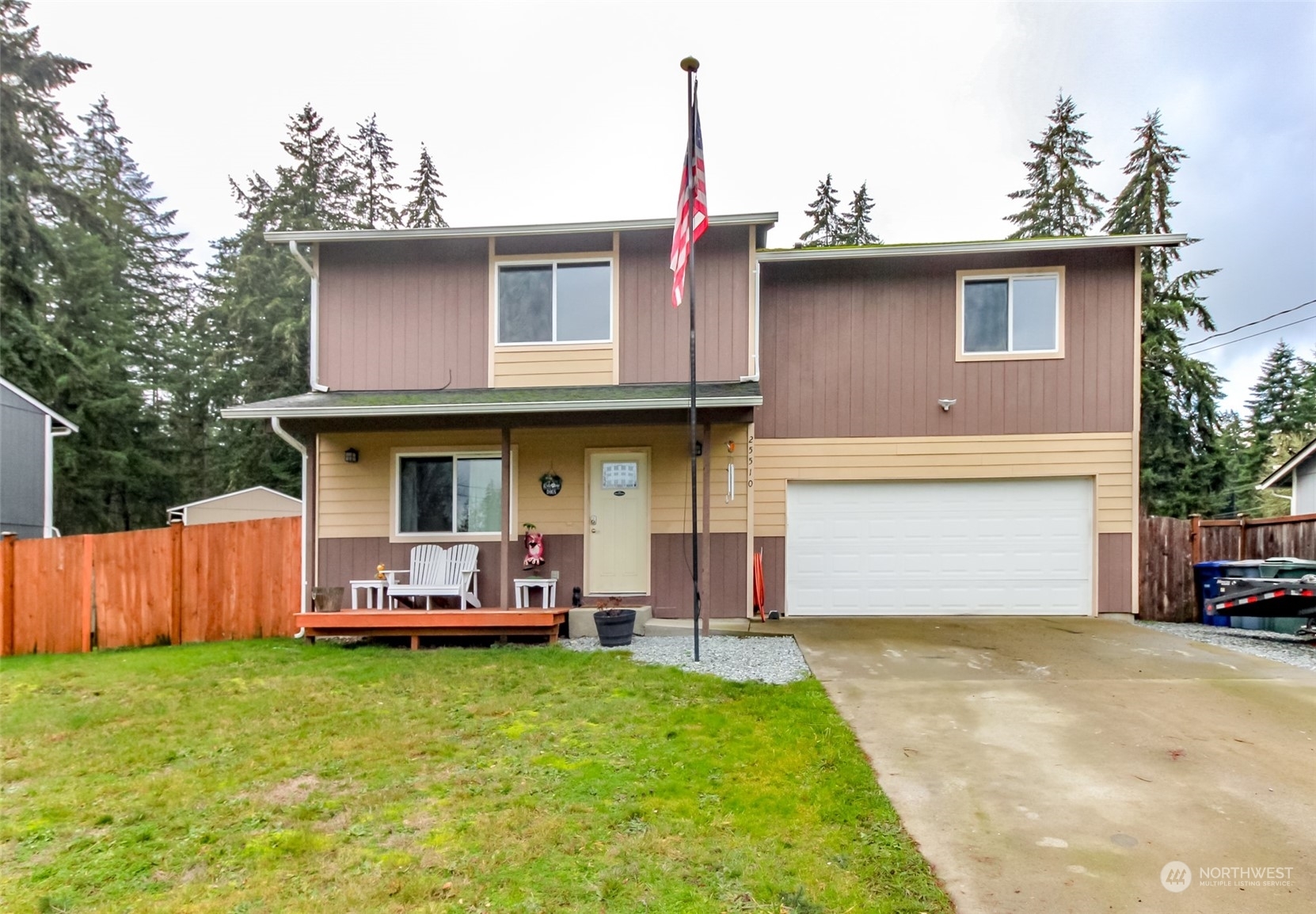 Property Photo:  25510  33rd Avenue Ct E  WA 98387 