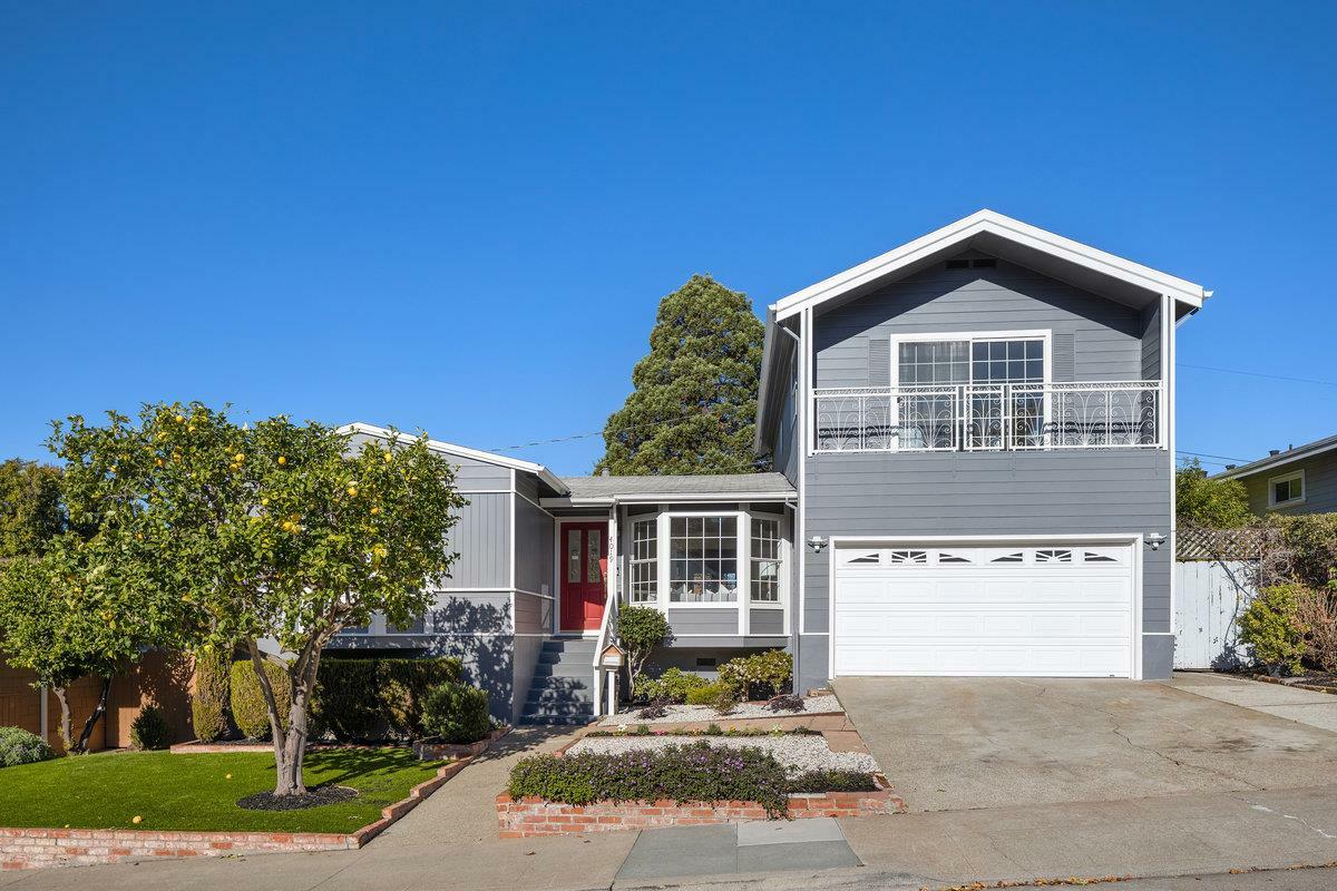 Property Photo:  4019 Fernwood Street  CA 94403 