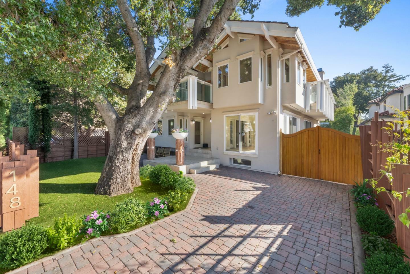 148 Kingsley Avenue  Palo Alto CA 94301 photo