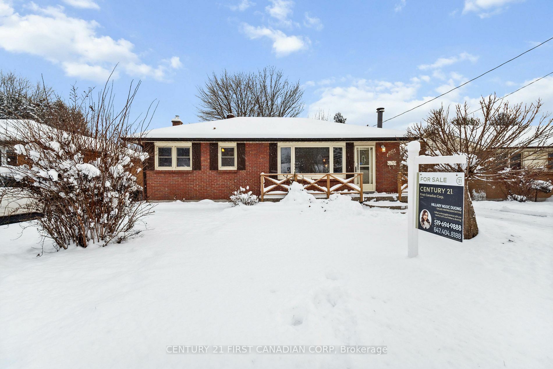 Property Photo:  1805 Sudbury Ave  ON N5W 2A5 