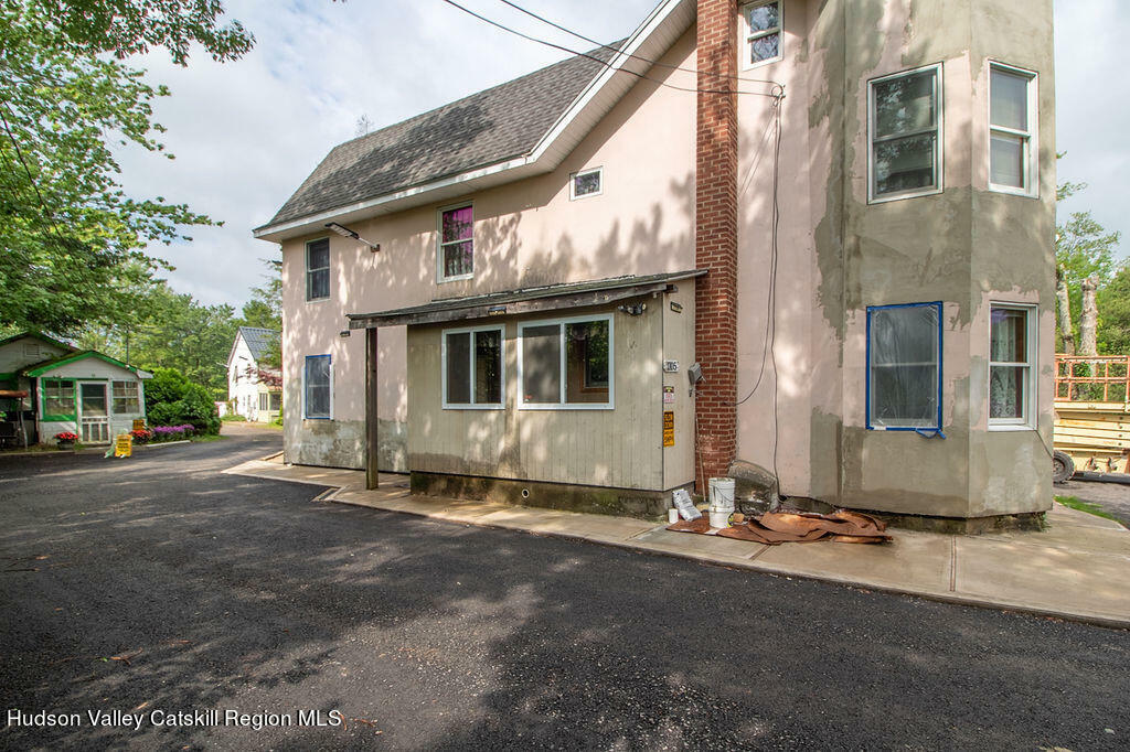 Property Photo:  1105 Ulster Heights  NY 12428 