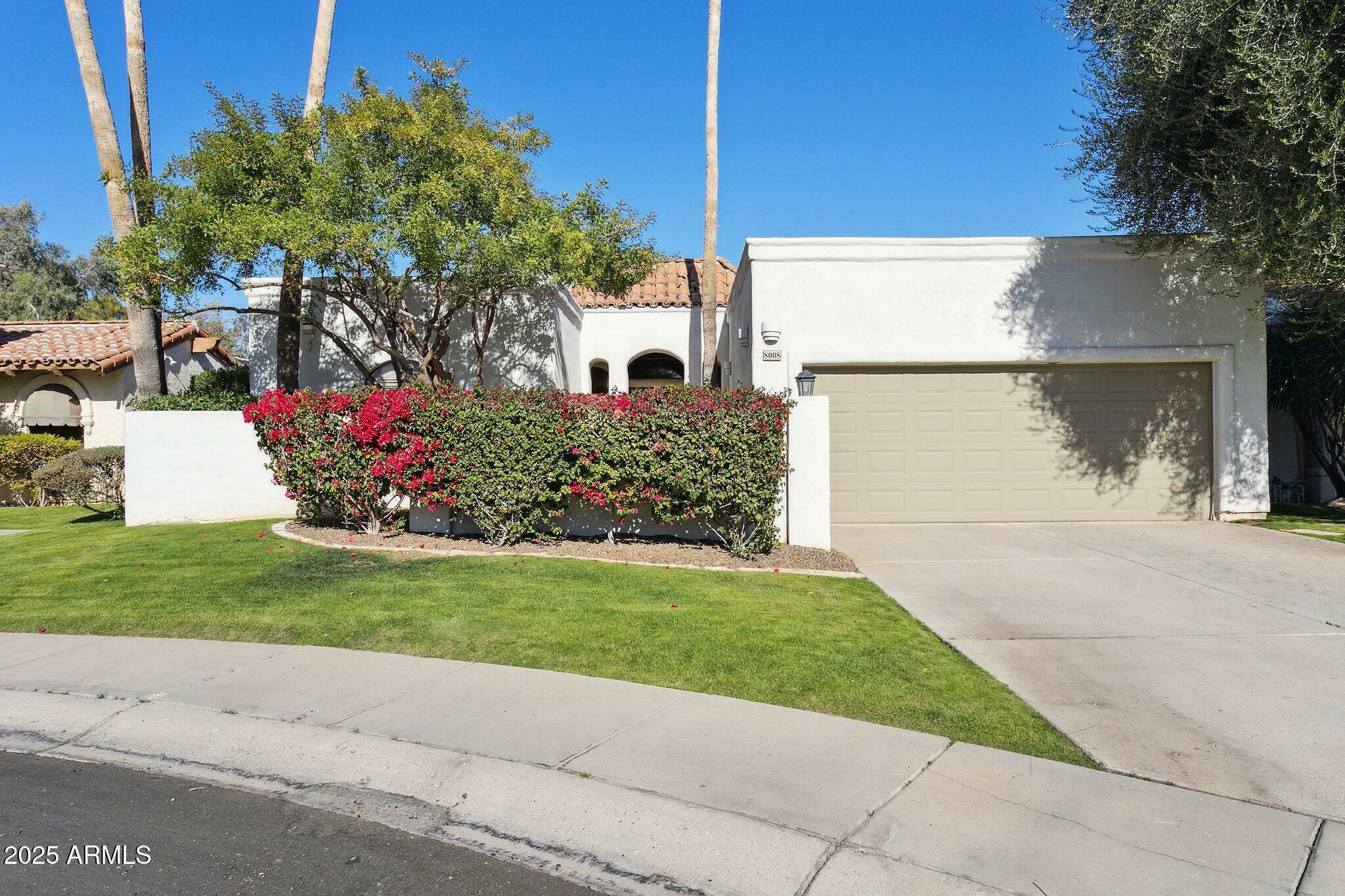 Property Photo: 8008 E Del Rubi Drive AZ 85258