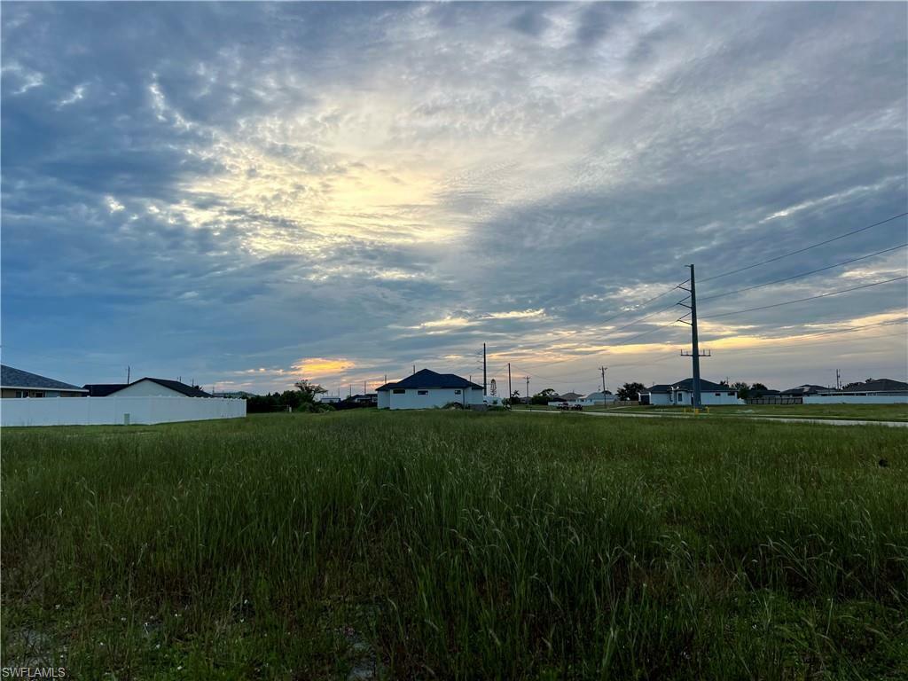 Property Photo: 128 Kismet Pkwy W FL 33993