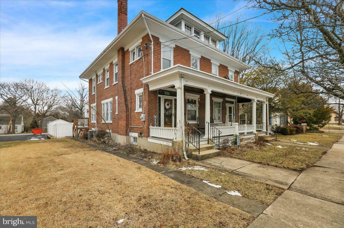 Property Photo:  419 E 4th Street  PA 19512 