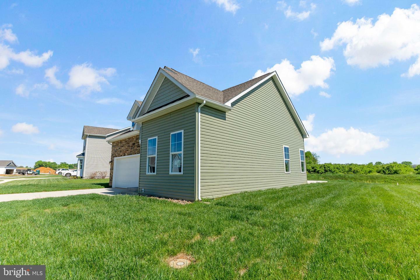 Property Photo:  90 Santiago Circle  WV 25403 