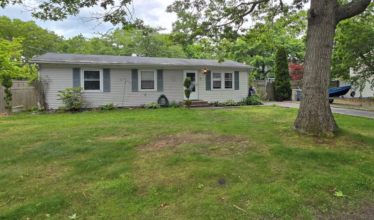 16 Sagewood Drive  Shirley NY 11967 photo