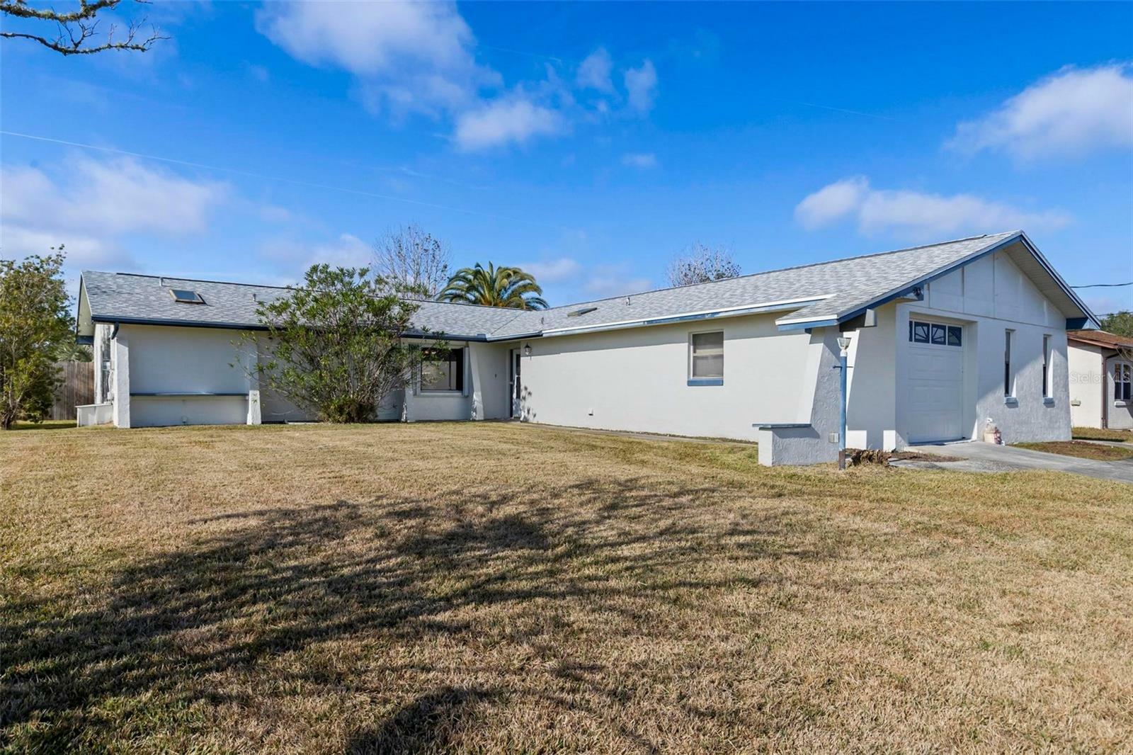 Property Photo:  40 Flower Hill Lane  FL 32137 