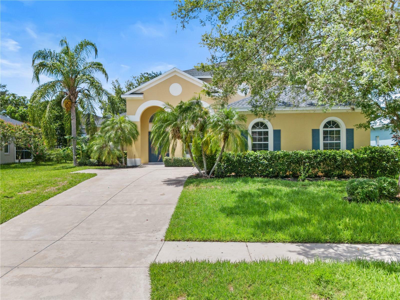 Property Photo:  2764 Kingston Ridge Drive  FL 34711 