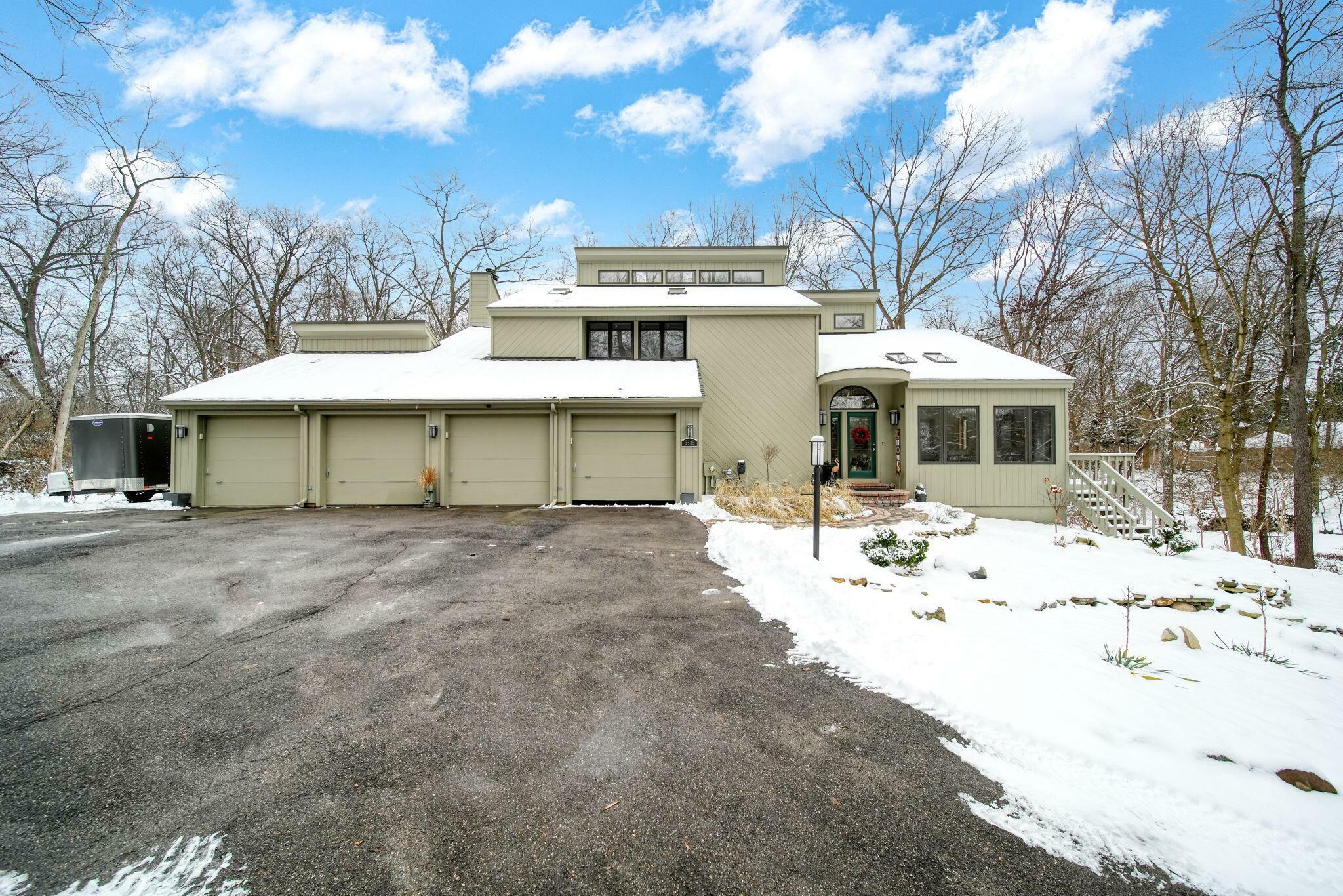 Property Photo:  3525 Stonewall Road  MI 49203 