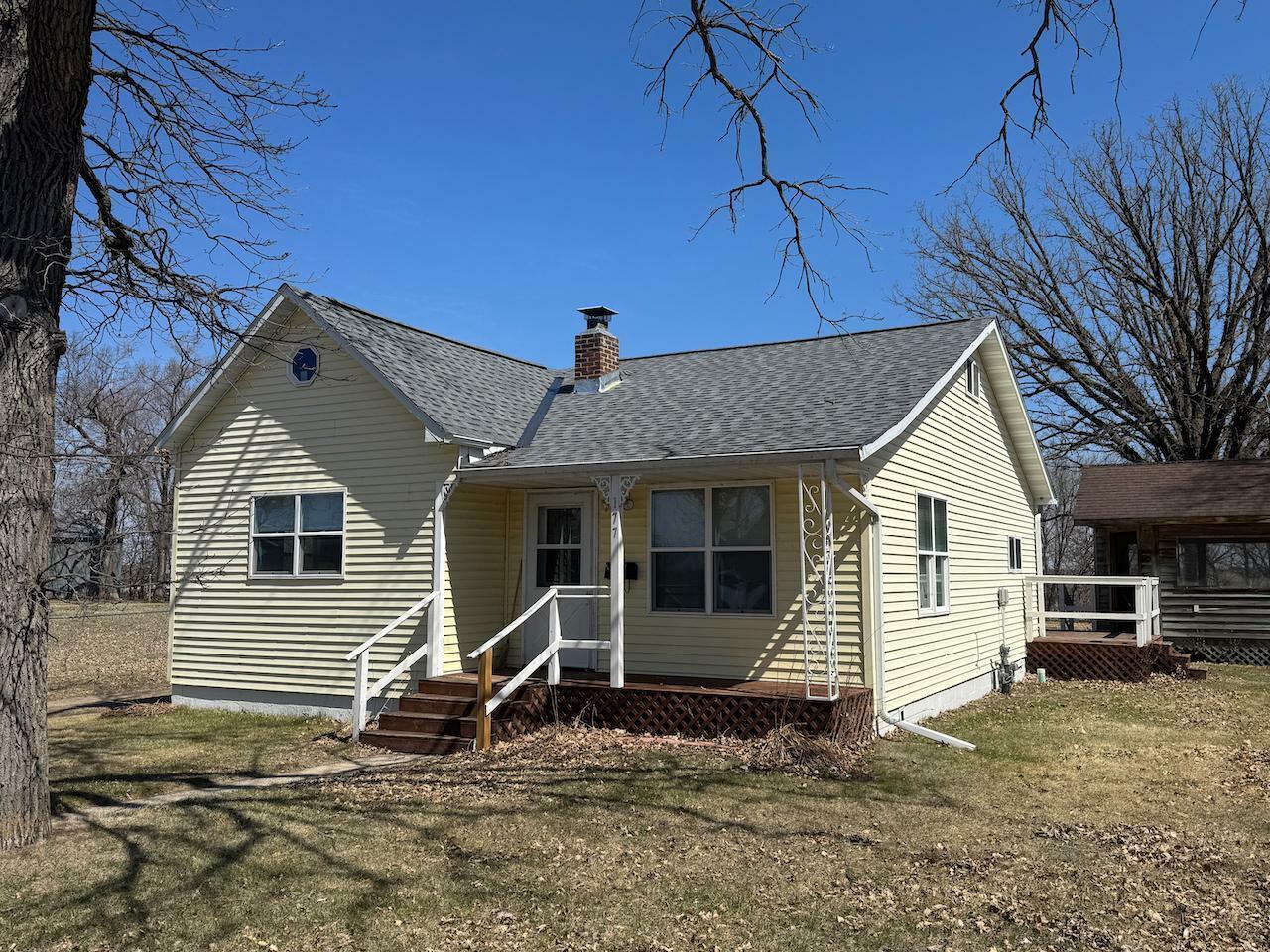 Property Photo: 177 Gemmell Avenue SW MN 56601