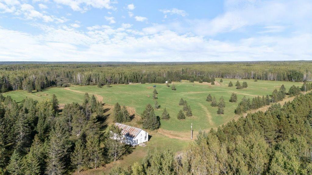 Property Photo: 1661 County Road 19 MN 55771