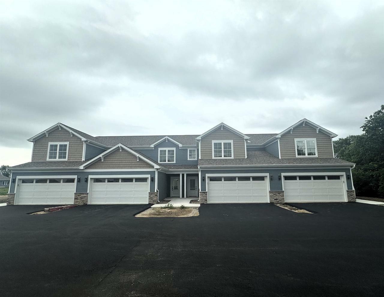 Property Photo: 3152 South Bartells Dr Drive B WI 53511