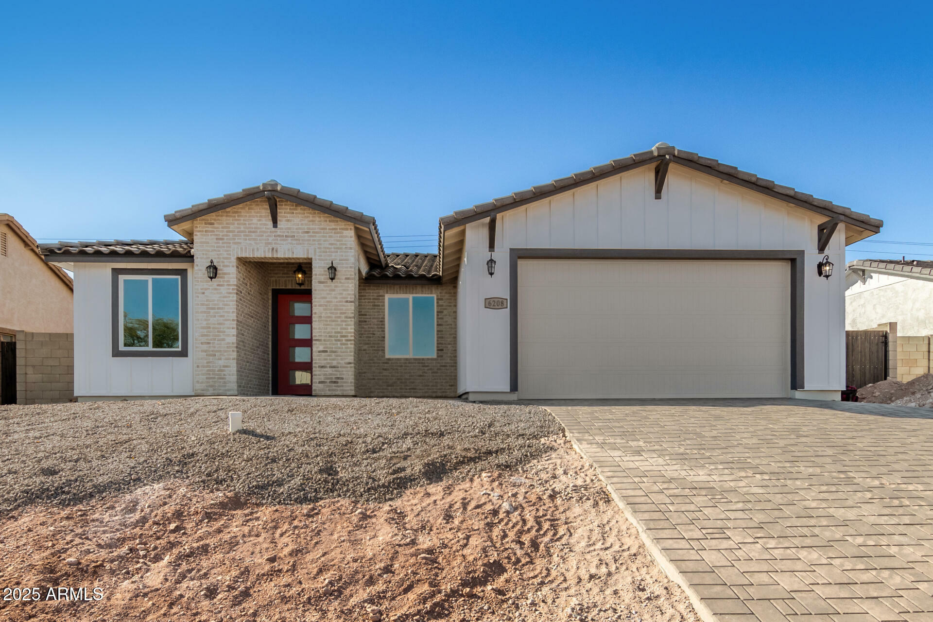 Property Photo:  6208 S Eagle Pass Road  AZ 85118 