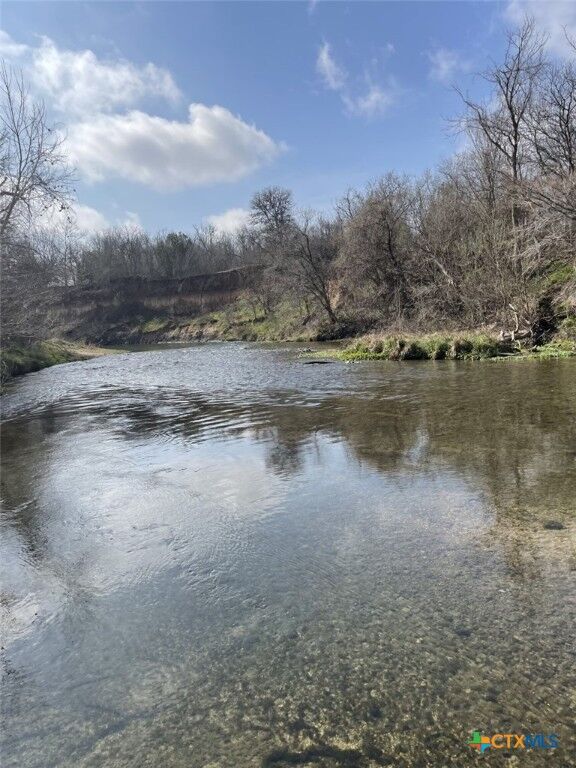 301 Fm 1979  Martindale TX 78655 photo
