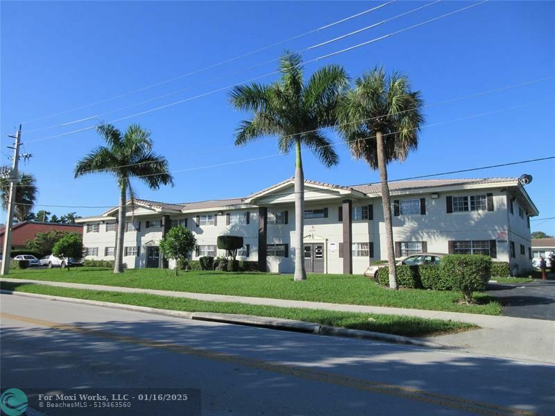 Property Photo:  4280 Woodside Dr 14  FL 33065 