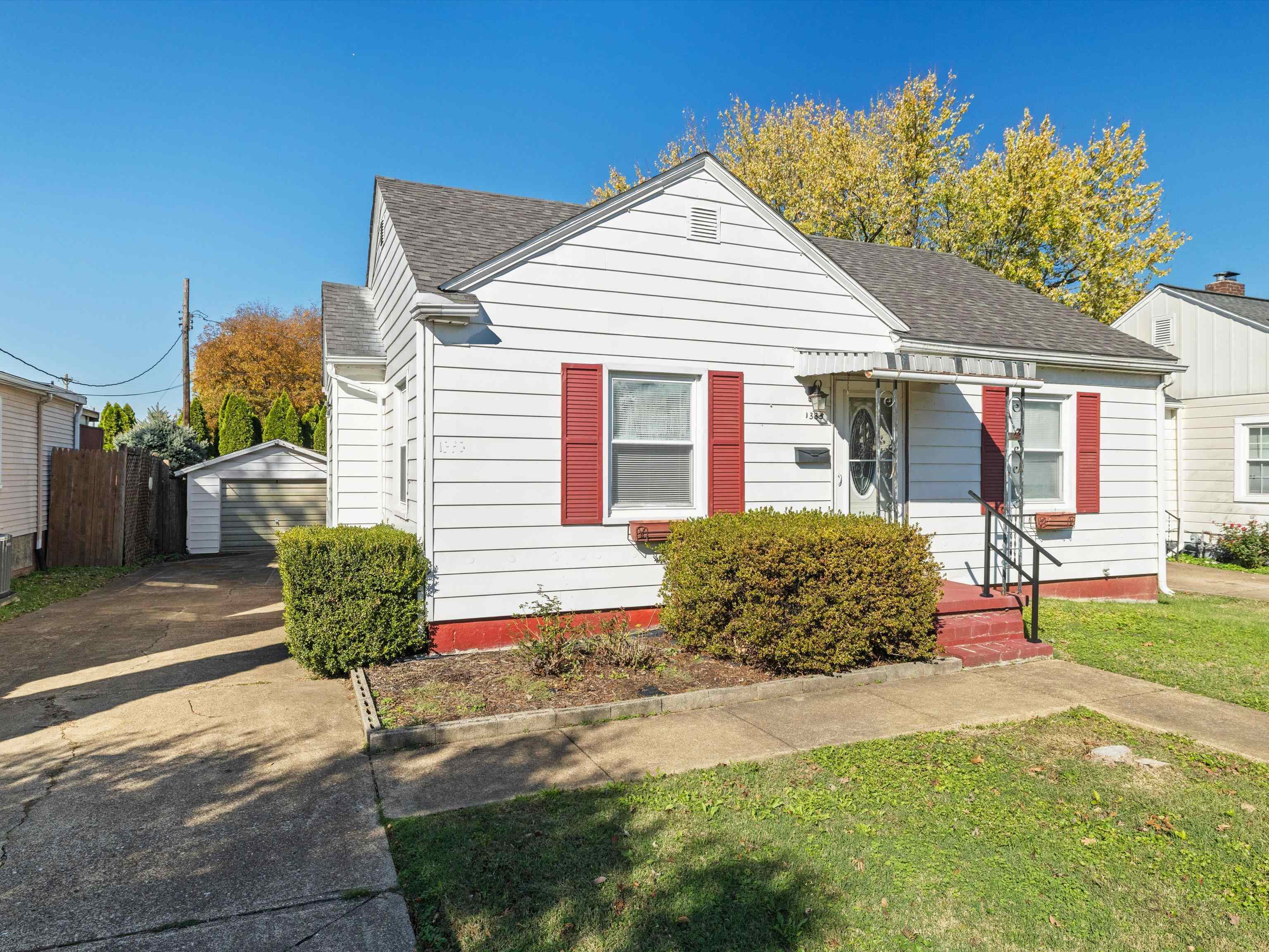 Property Photo:  1335 S Main Street  KY 42420 