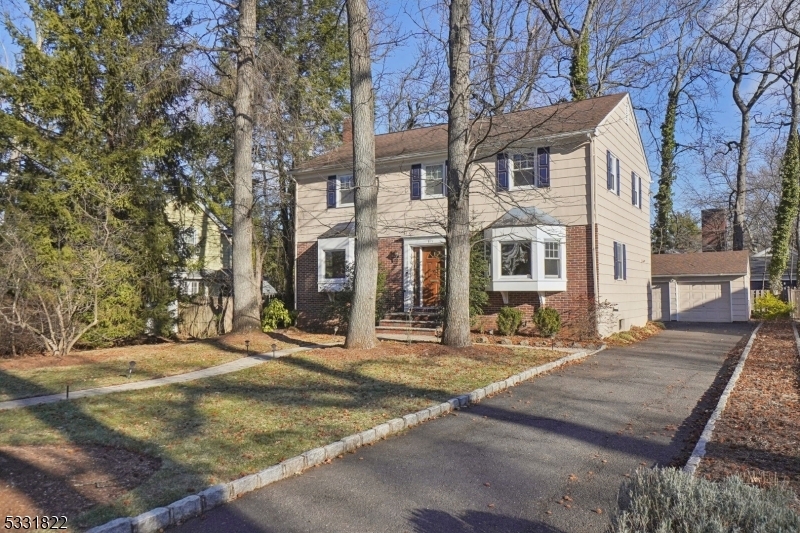 Property Photo:  871 Carleton Rd  NJ 07090 