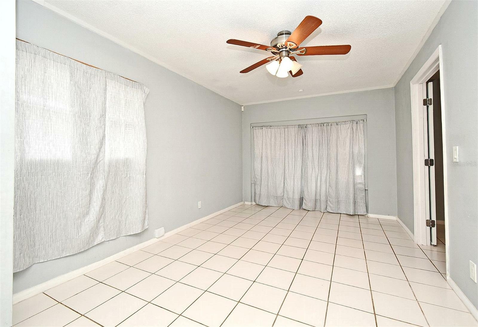 Property Photo:  2090 Ashland Boulevard  FL 32808 