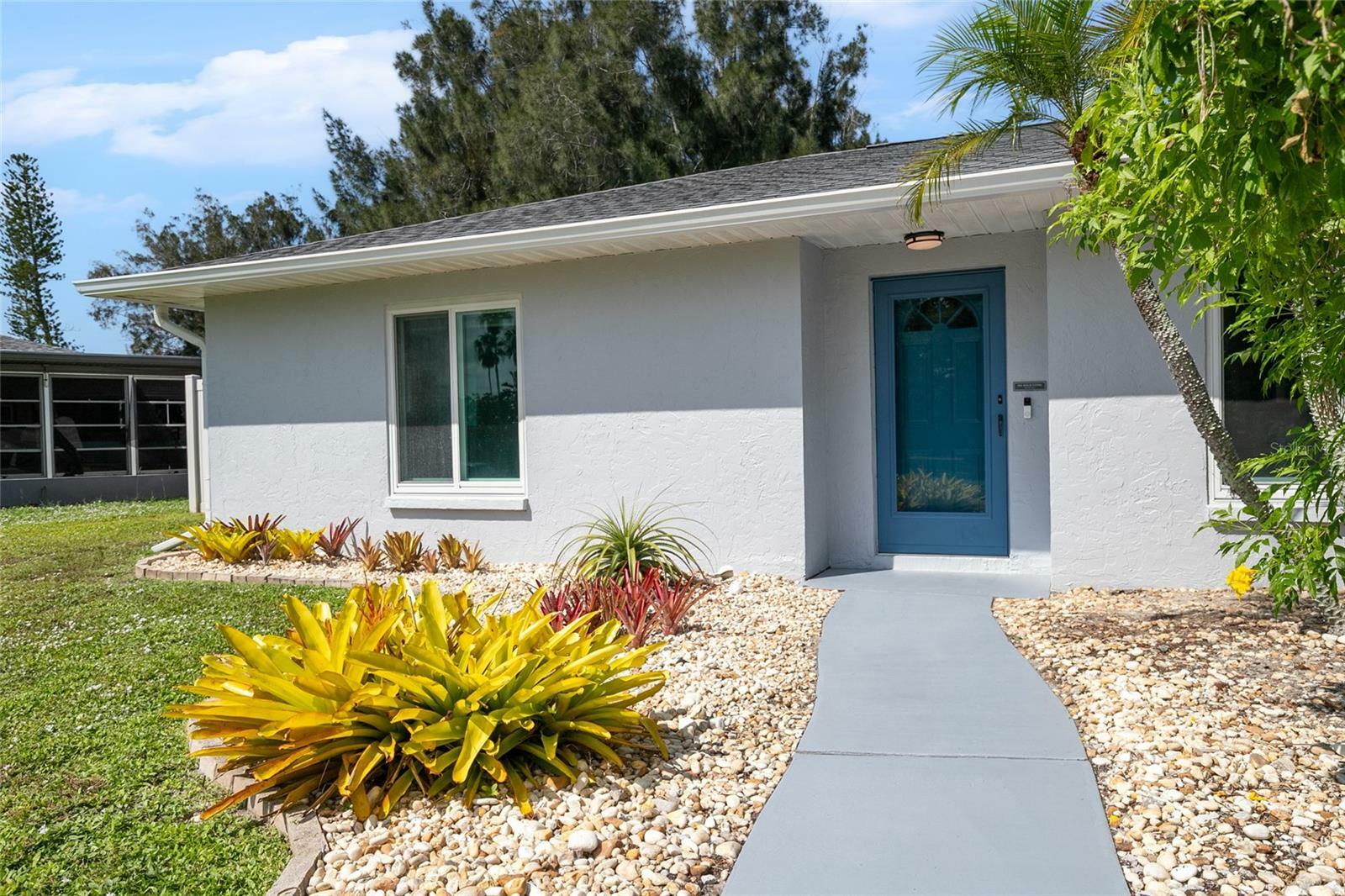 Property Photo:  7342 Uranus Drive  FL 34243 