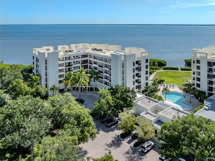 2020 Harbourside Drive 424  Longboat Key FL 34228 photo