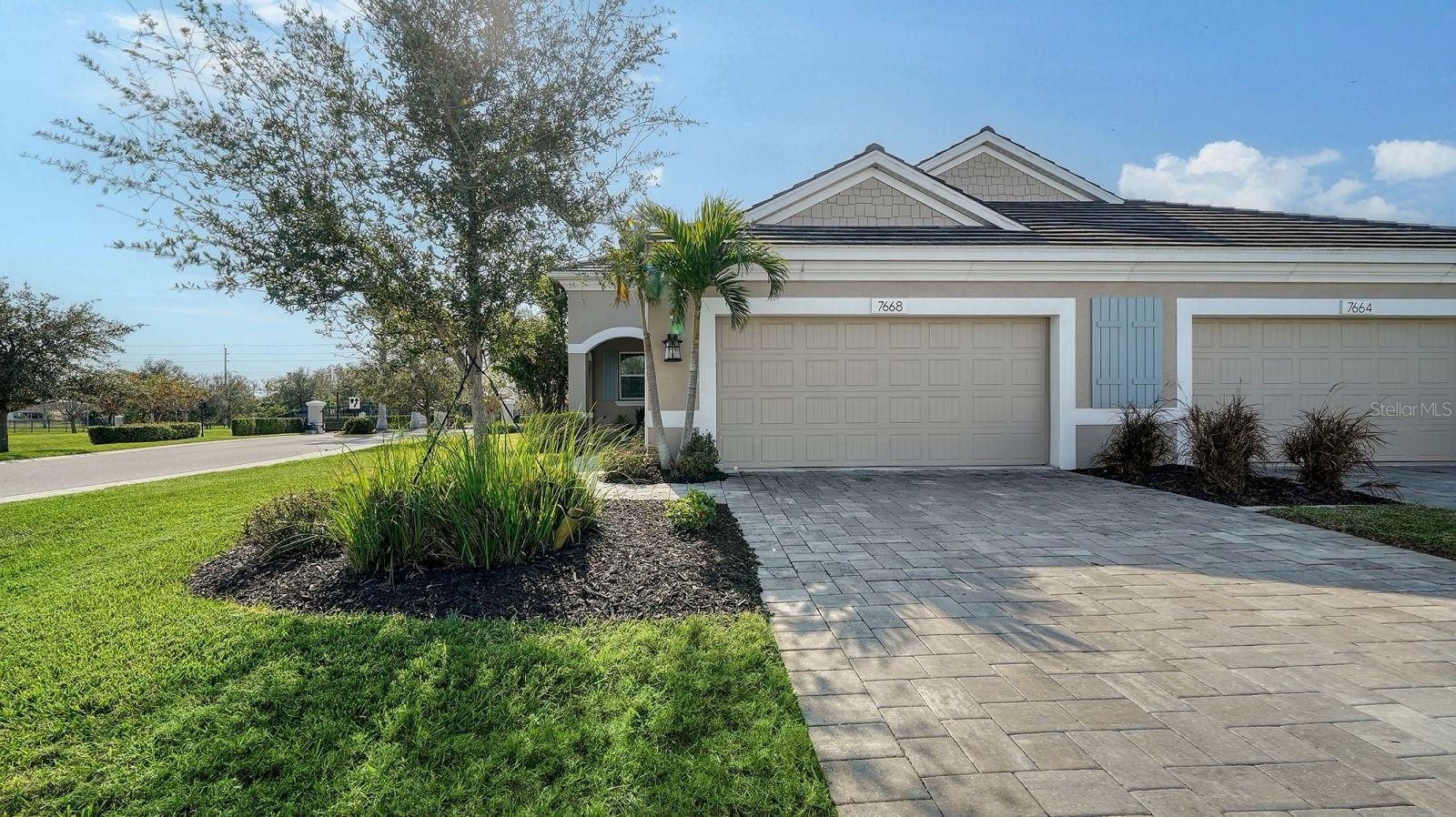 7668 Registrar Way  Sarasota FL 34243 photo