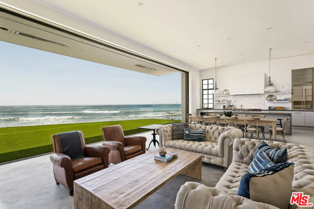 23956 Malibu Road  Malibu CA 90265 photo