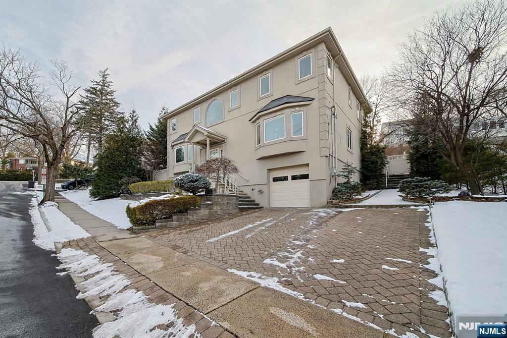 Property Photo:  680 Stewart Street  NJ 07657 