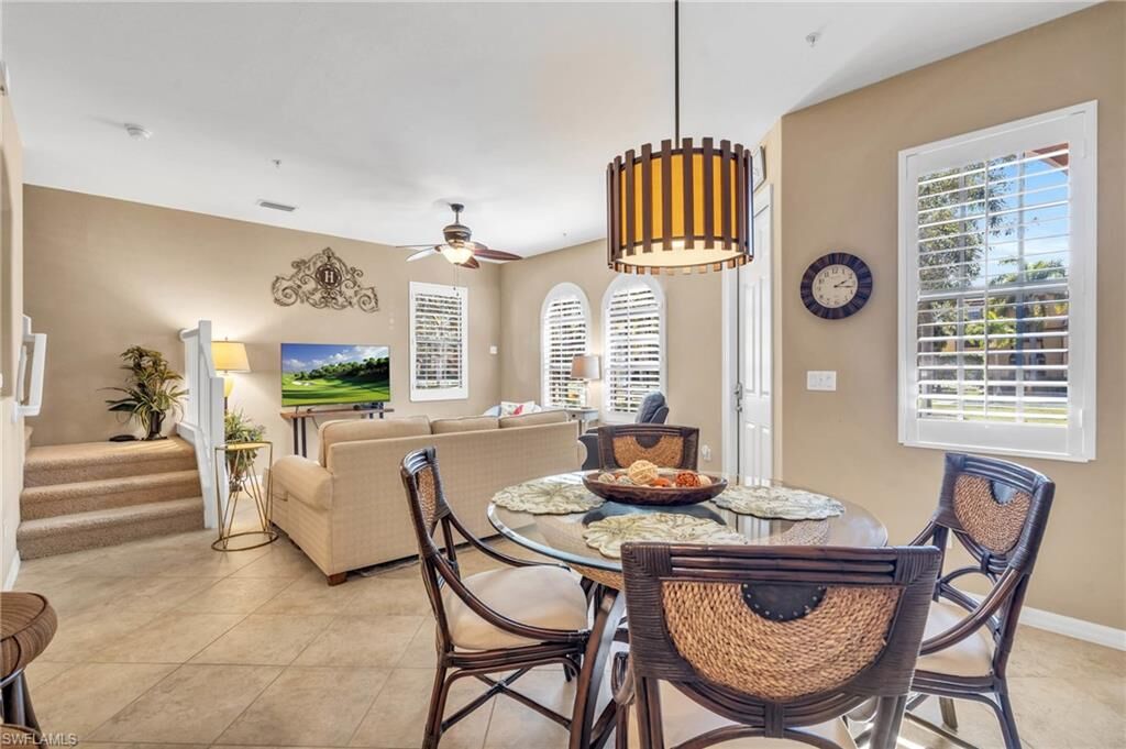 Property Photo: 9077 Rialto St 6101 FL 34113