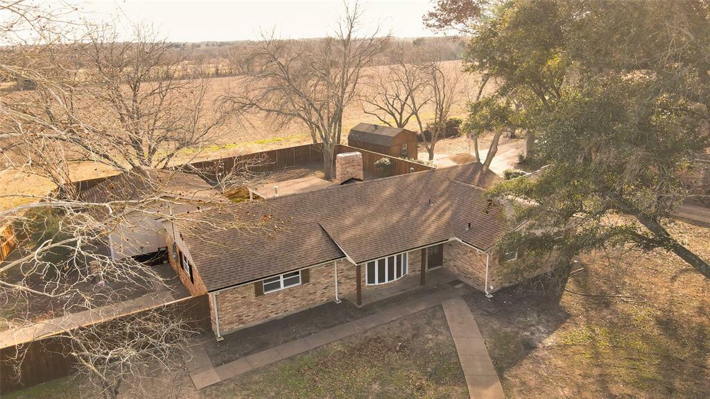 Property Photo:  401 Brookside Road  TX 75167 