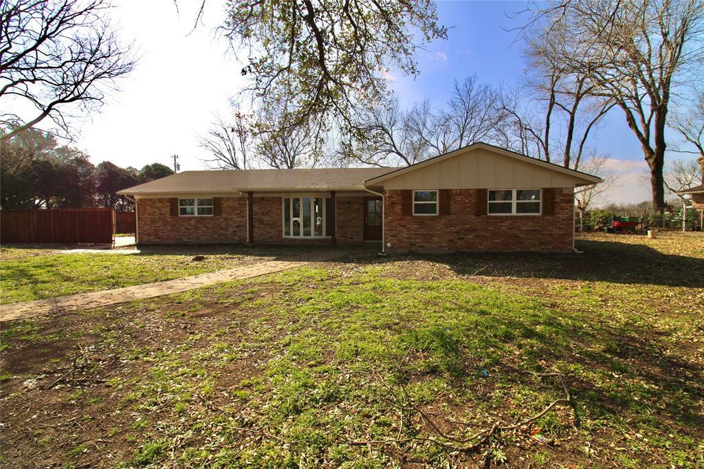 Property Photo:  401 Brookside Road  TX 75167 