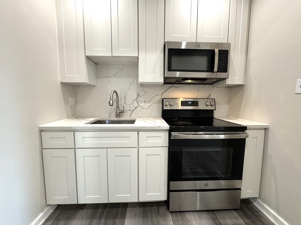 Property Photo:  75 Williams Street 2R  MA 02150 