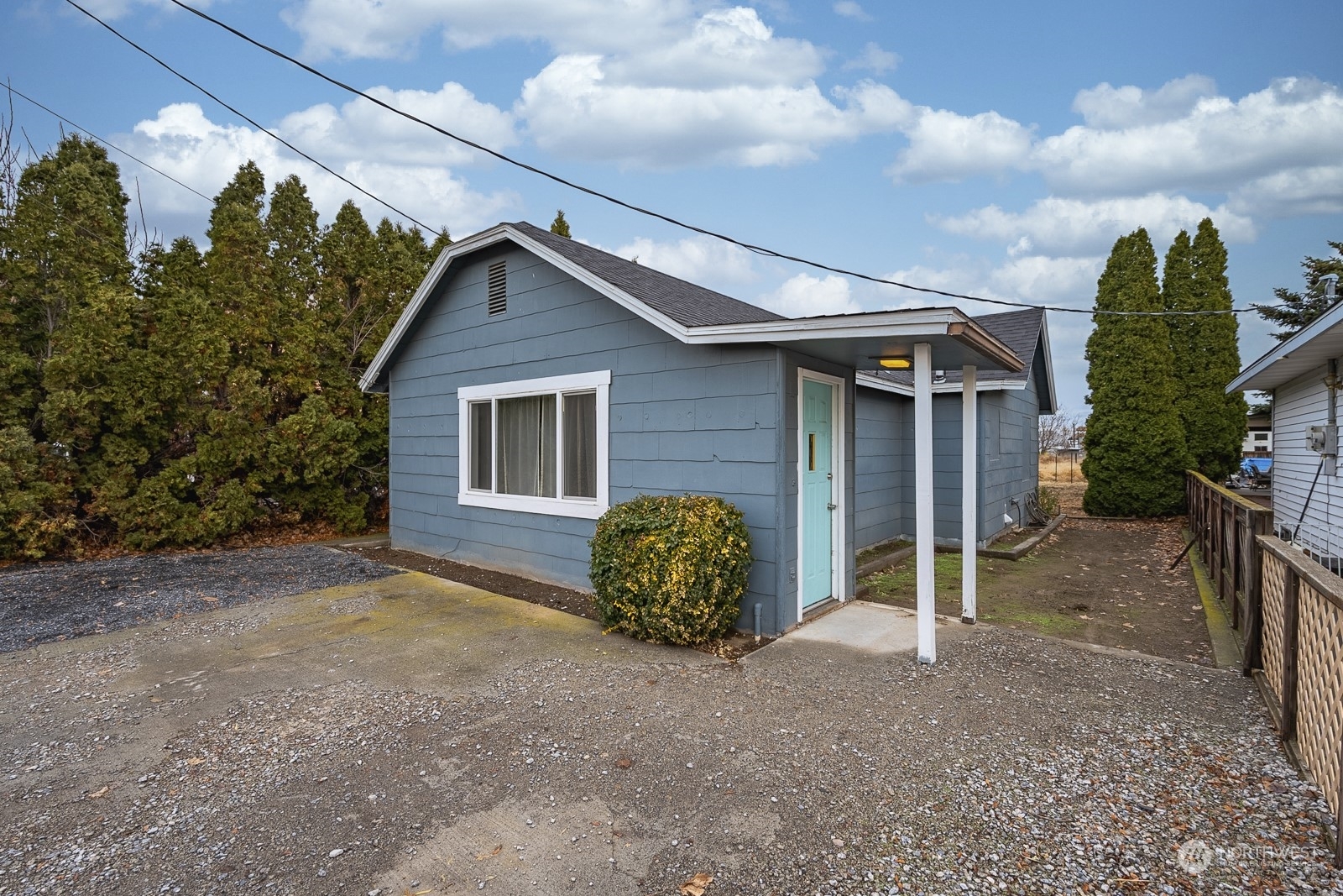 Property Photo:  798  C Street NW  WA 98823 