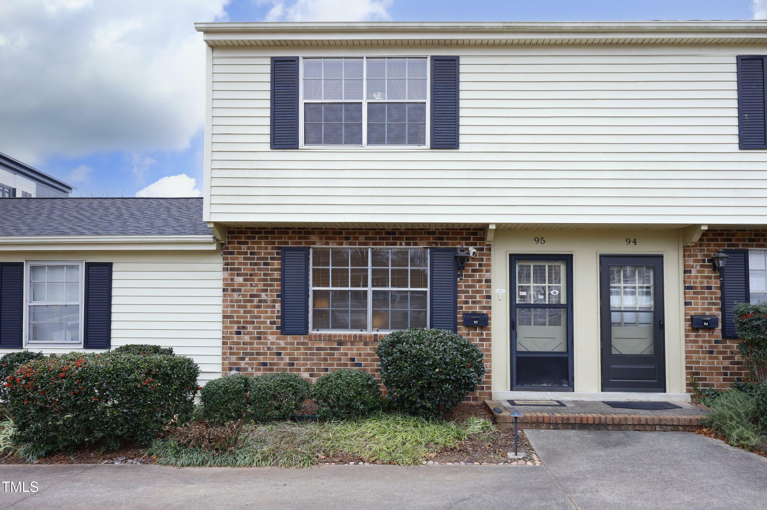 Property Photo:  1002 Willow Drive Apt 95  NC 27514 