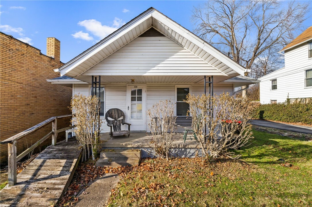 Property Photo: 1228 Lewis Ave PA 15108