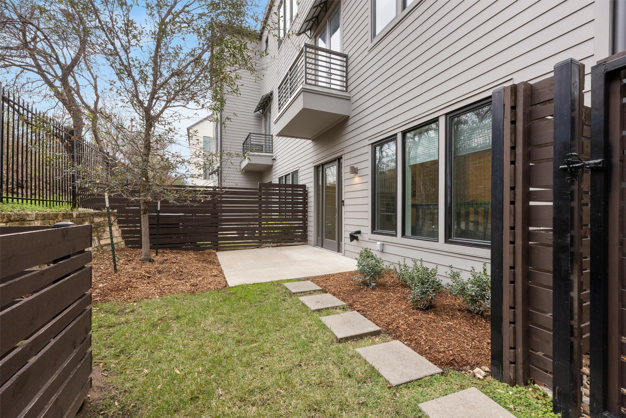 Property Photo:  3100 Menchaca Road 29  TX 78704 