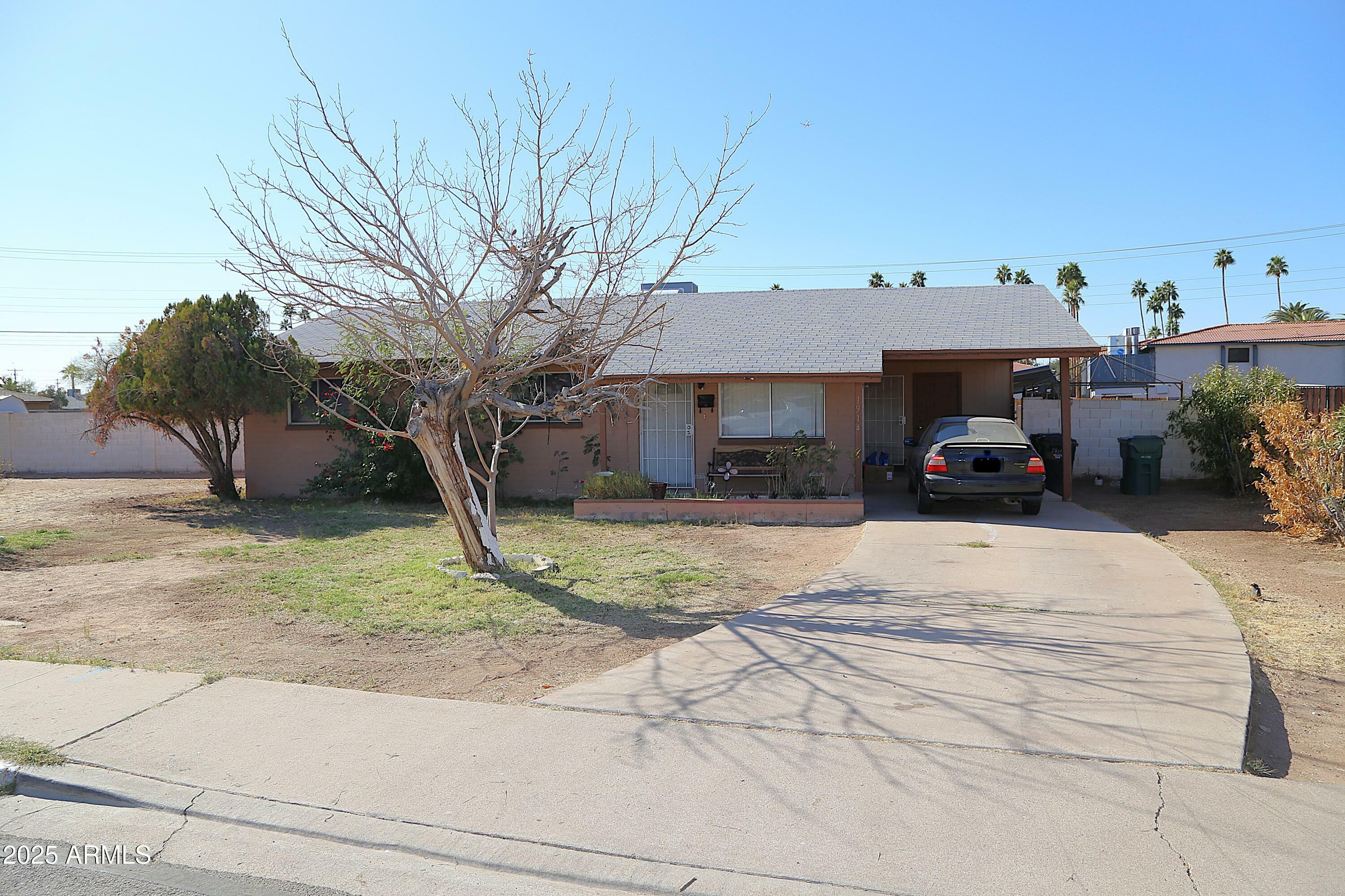 Property Photo:  1914 N Lebaron --  AZ 85201 