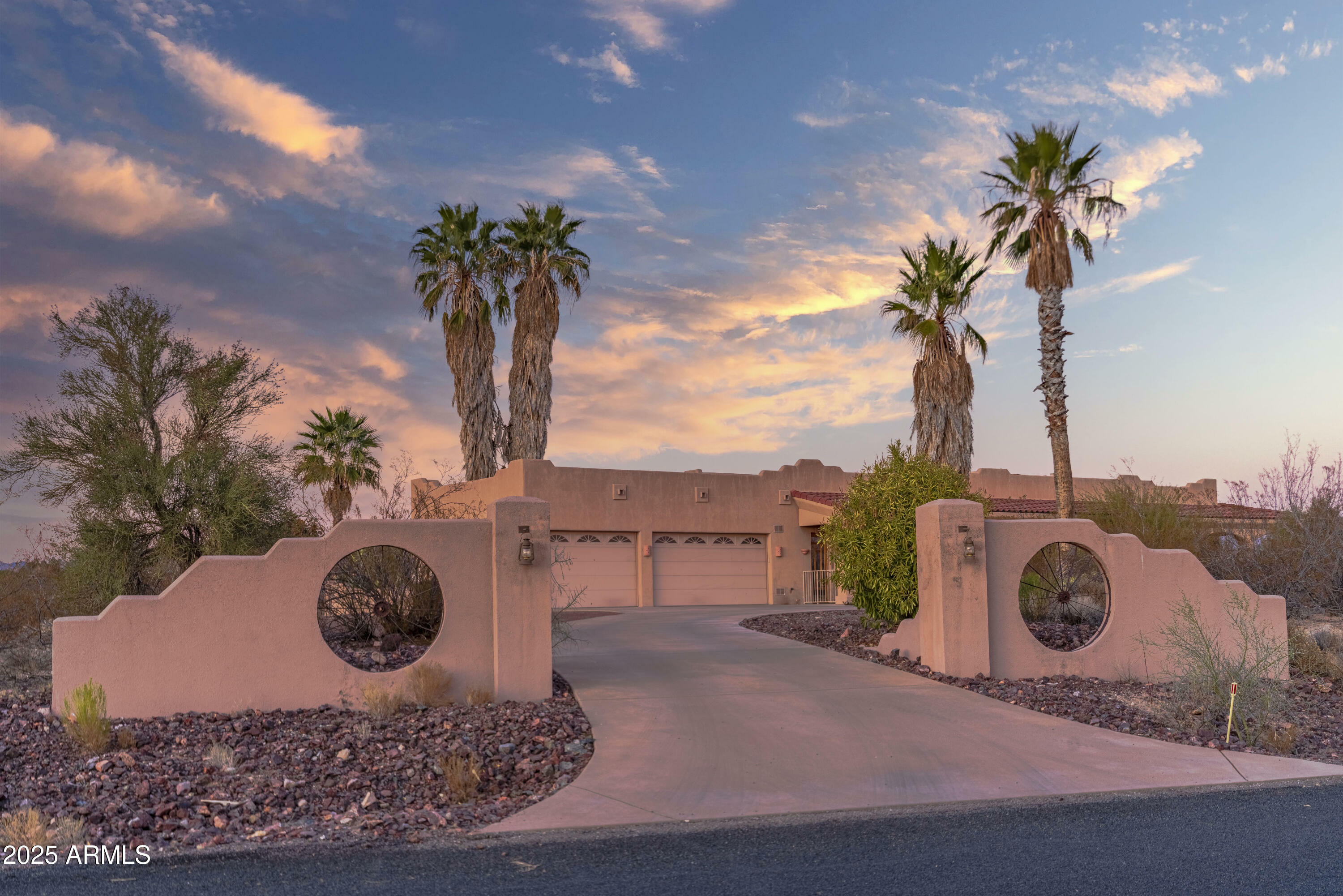 Property Photo:  35925 S Caballero Drive  AZ 85390 