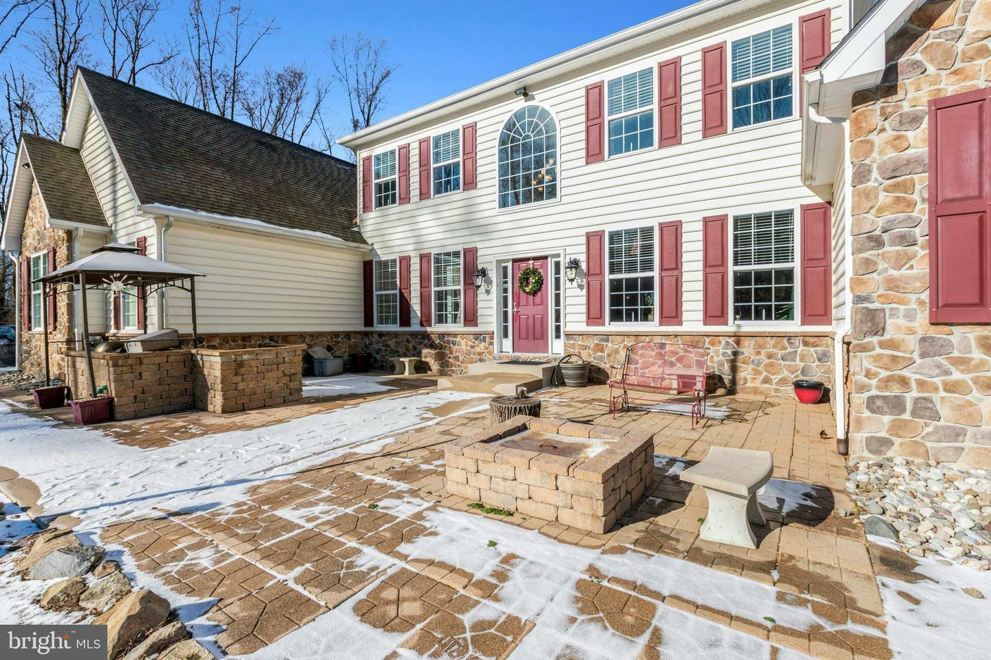 Property Photo:  1752 Clarion Lane  PA 18972 