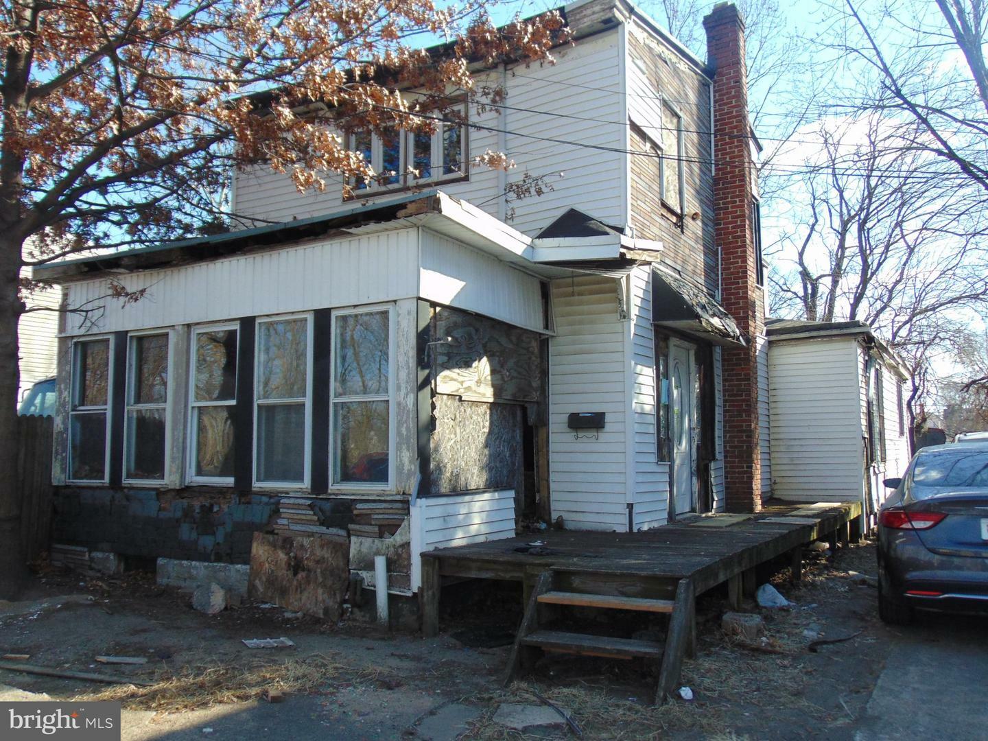 Property Photo:  2720 Pleasant Street  NJ 08105 