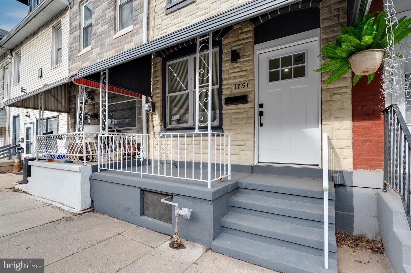 Property Photo:  1751 Cotton Street  PA 19606 