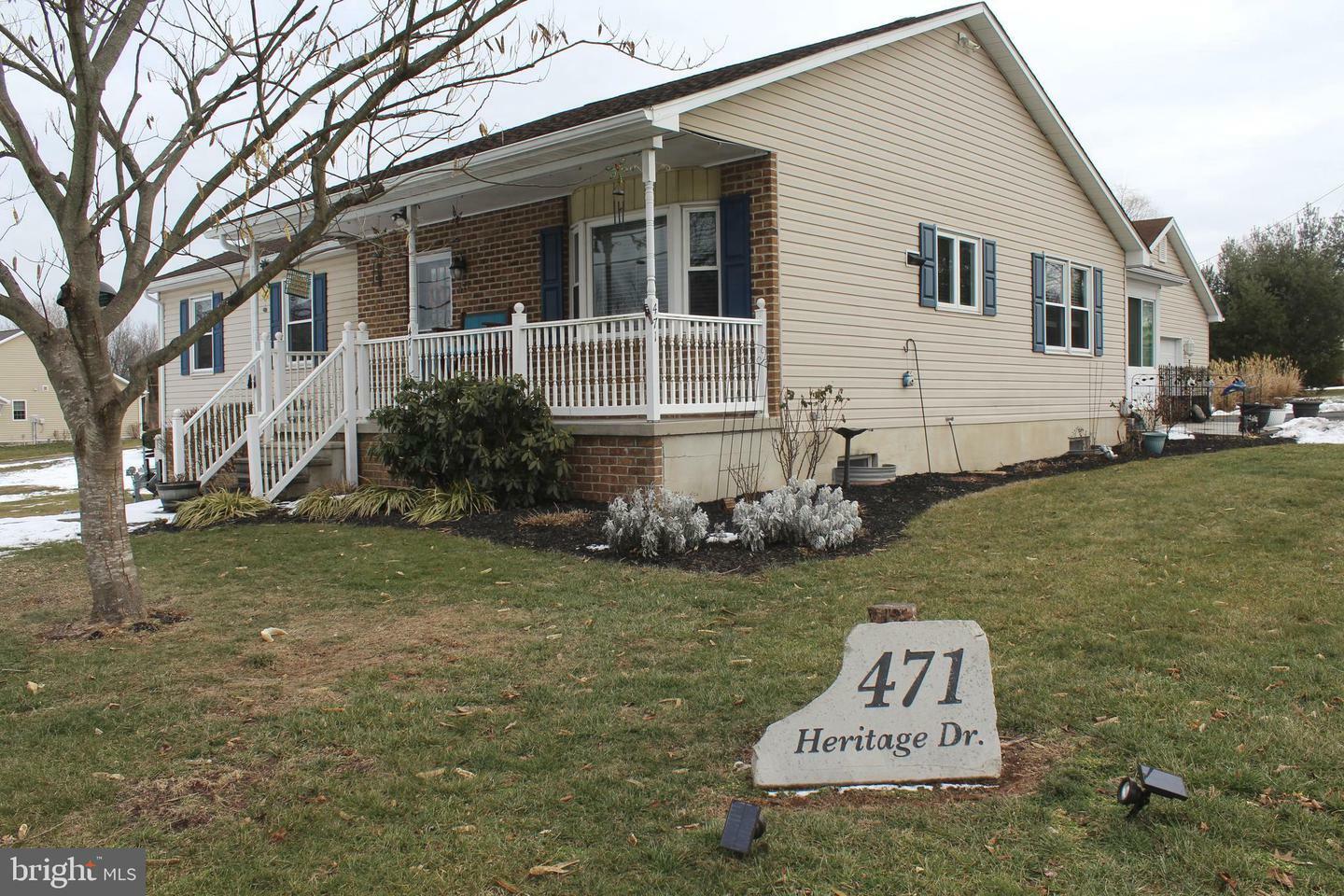 Property Photo:  471 Heritage Drive  PA 17325 