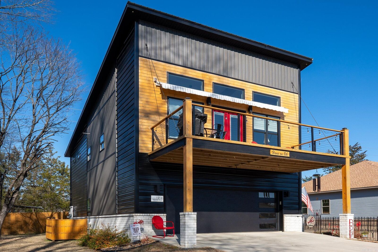 Property Photo: 1214 W Eight Street AR 72150