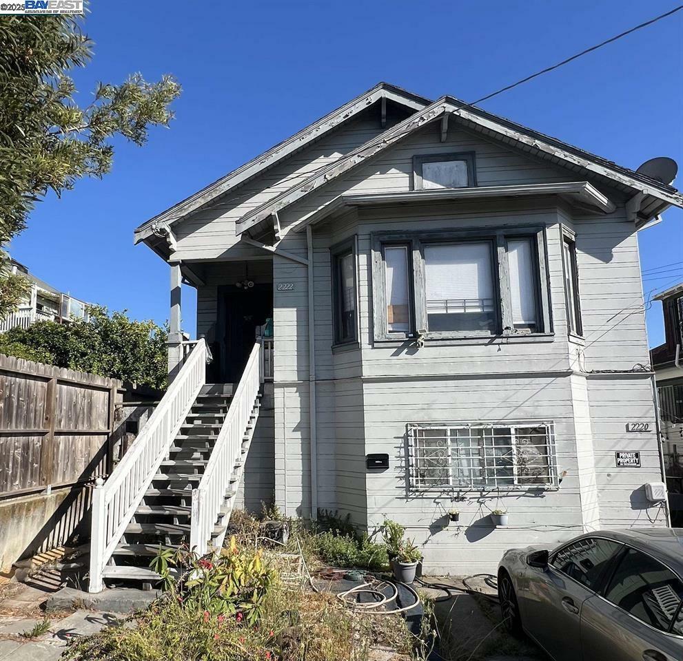 Property Photo:  2222 Inyo Ave  CA 94601 