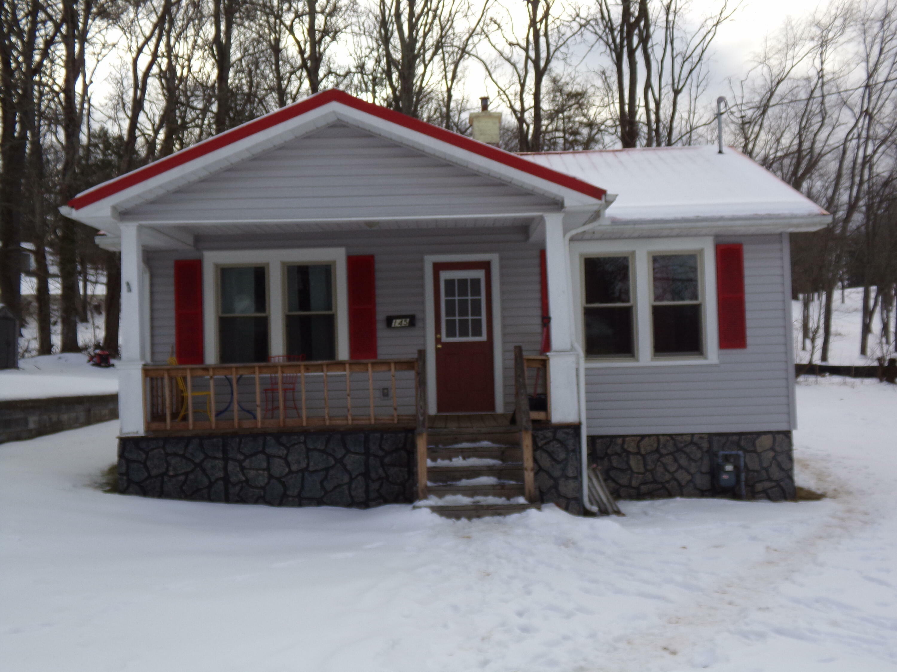 Property Photo:  145 Frazier St  WV 24901 