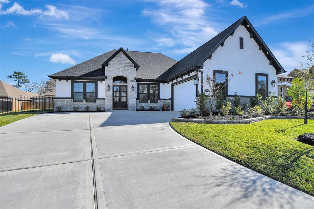Property Photo: 59 Camden Hills Drive TX 77356